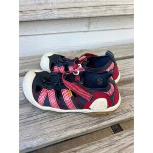 KEEN Newport Navy‎ Blue Red Waterproof Washable Sandals size 2 US